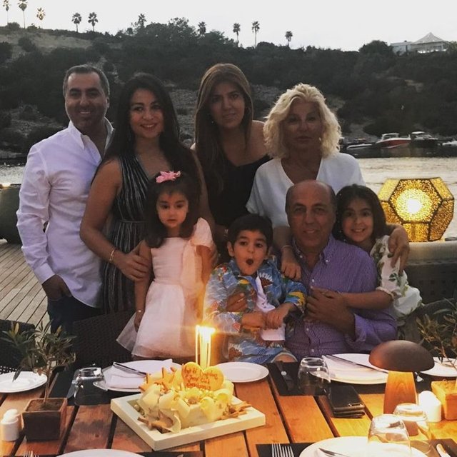 GÖKHAN - GİZEM AYAYDIN, DERYA AYAYDIN, ADALET - AYDIN AYAYDIN