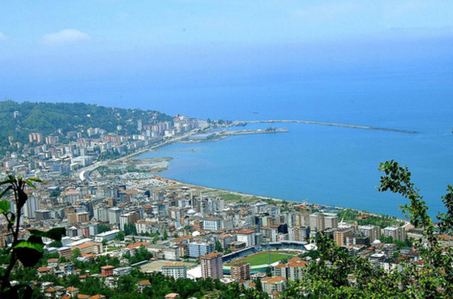 Rize - 1923 nüfusu: 171663 - 2016 nüfusu: 331048 - Değişim(%): 93