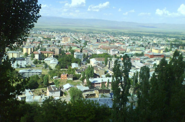 Muş - 1923 nüfusu: 21414 - 2016 nüfusu: 406501 - Değişim(%): 1798