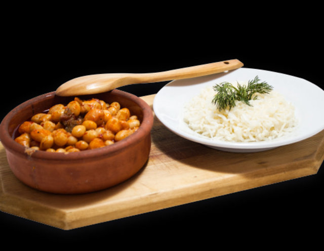 FAFULY - İzmir, Bahçelievler/Ksk - NE YENİR?  - Kuru, pilav, muhlama, pide, lahana çorba, Laz böreği