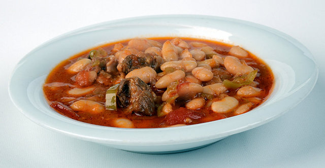 ADİL MÜFTÜOĞLU UĞUR LOKANTASI - İzmir, Konak - NE YENİR? - Kuru, pilav, ciğer sarma, beğendili tas kebap, lor tatlısı 