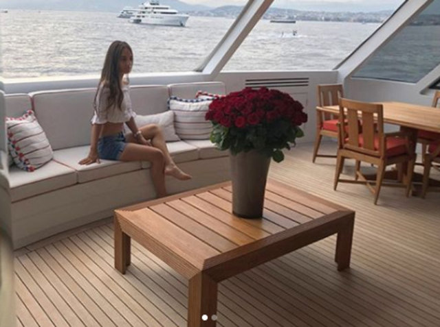 MELİSA TAPAN