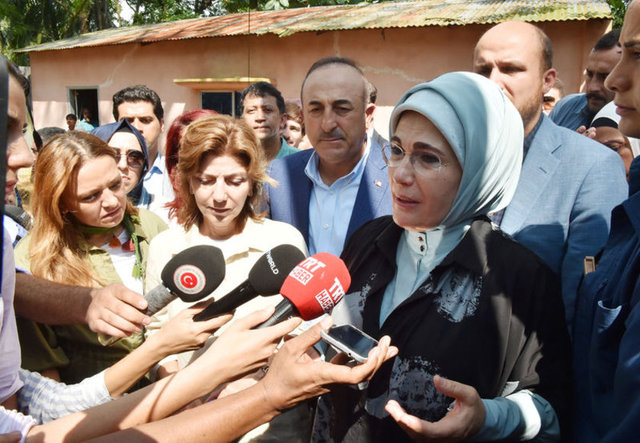Cumhurbaşkanı Erdoğan'ın da bu konuyu Birleşmiş Milletlere (BM) taşıyacağını dile getiren Erdoğan, Cumhurbaşkanı Erdoğan'ın bunları orada anlatacağını ama hepsinin bu konuya duyarlı olması gerektiğini vurguladı. -  