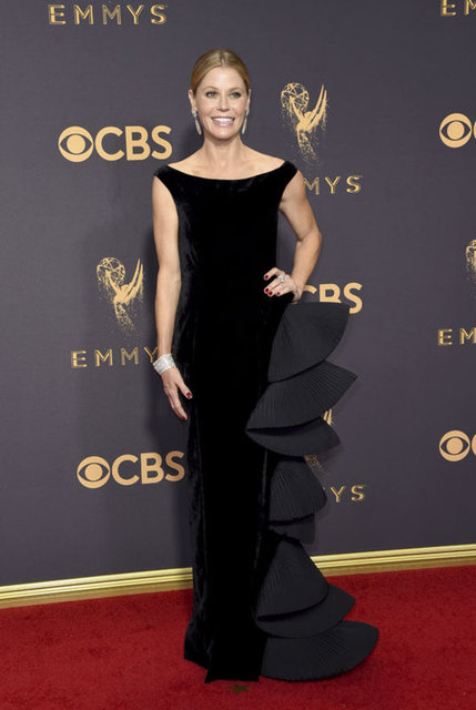 JULIE BOWEN