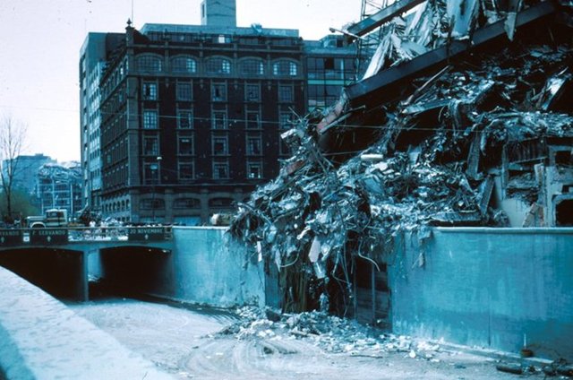Yıkıcı depremin 1985'teki 8.0'lık depremin yıldönümünde meydana gelmesi ise dikkat çekti. 