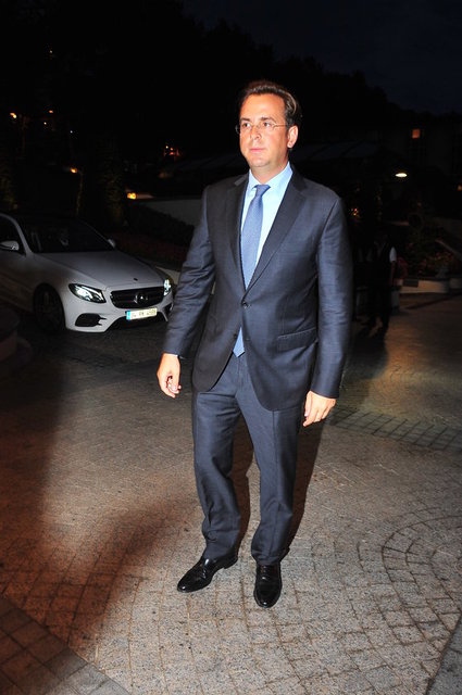 MURAT ÖZYEĞİN