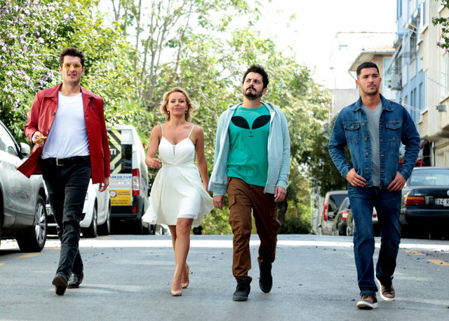 Klavye Delikanlıları 1. Bölüm Fotoğrafları