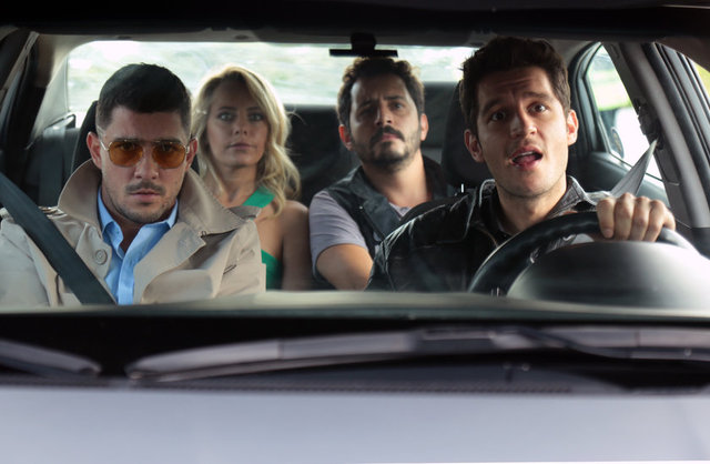 Klavye Delikanlıları 1. Bölüm Fotoğrafları