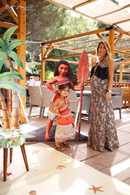 NESLİHAN, ESMİHANİLA TAŞDEMİR