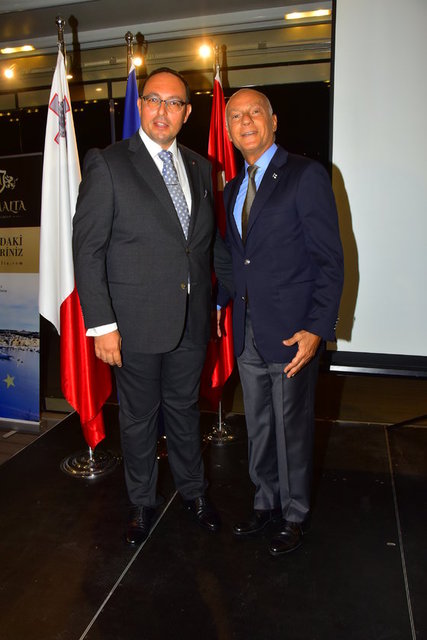 FRANKLIN AQUILINA, JEFF HAKKO