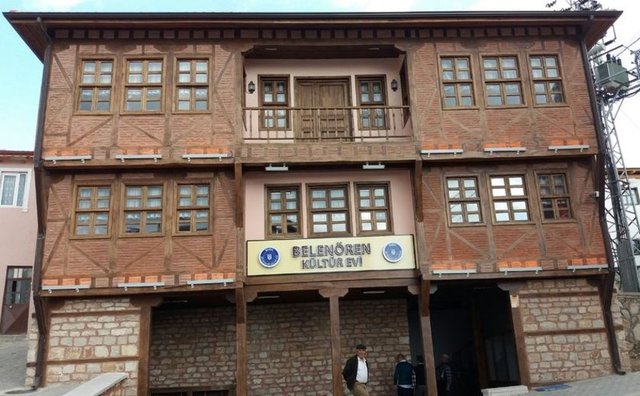 Bu köyde her evde bir subay, doktor, hakim, mühendis ve öğretmen var...