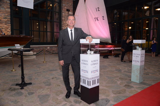 KEREM GÖRSEV