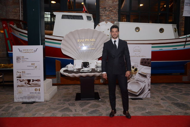 MEHMET DİNÇERLER