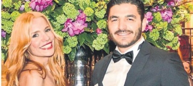 Uğur Akkuş 2007'de evlendiği Gonca Akkuş'a boşanma davası açtı.