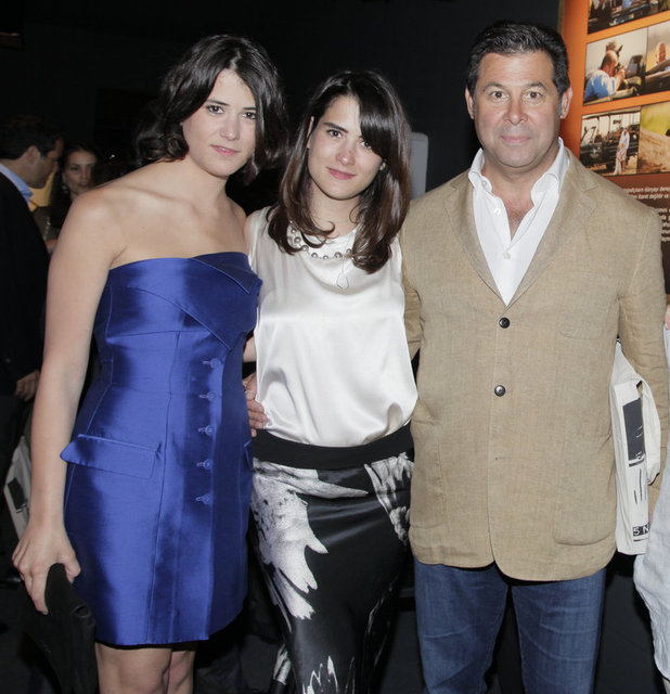 AYŞE, ELİF, CEM BOYNER