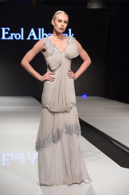 EROL ALBAYRAK DEFİLE