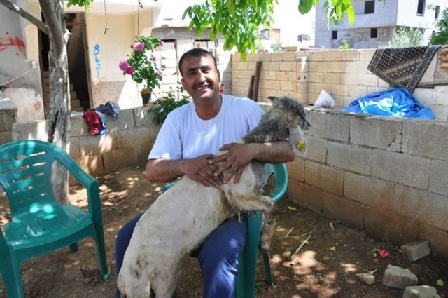 Ancak dikkatli bakınca ağız olduğunu fark ettim. Çok korktum, önce Besmele çektim. Elim ayağım titredi. İlk defa böyle bir şeyle karşılaştım" ifadelerini kullandı.