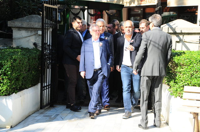 AZİZ YILDIRIM