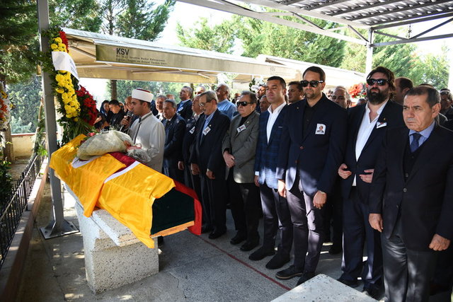 TİMUR KUNT
