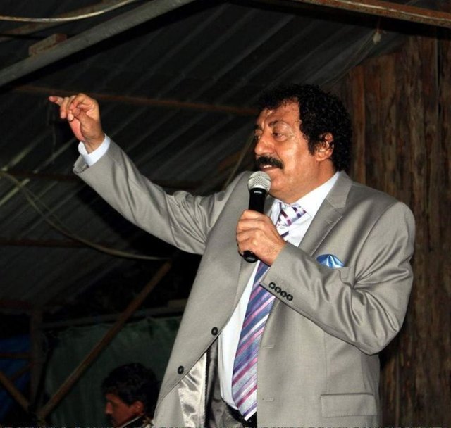 Öldürülen annesinin katili, babası Mehmet Akbaş'tı. Müslüm Gürses, cezaevine giren babasıyla bir daha görüşmedi. 