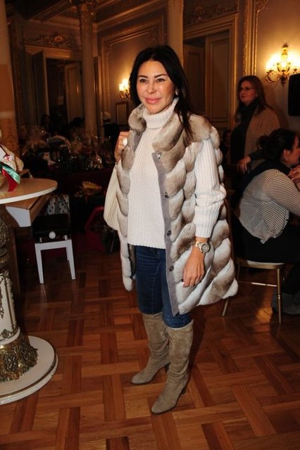 SUZAN SABANCI DİNÇER