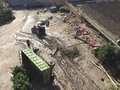 <p>Akdeniz'e kıyısı olan Karataş ilçesinde dün akşam saatlerinde denizde hortum çıktı. Denizde çıkan hortum büyüyerek karaya ulaştı. Kesik Mahallesi'ne ulaşan hortum mahallenin kenarından 80 saniyede geçti. Ancak hortum geçtiği yerleri savaş alanına çevirdi. </p>