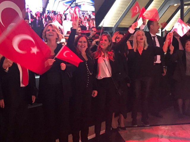 AYŞEGÜL KAPTANOĞLU, SİMLA BEYAZIT