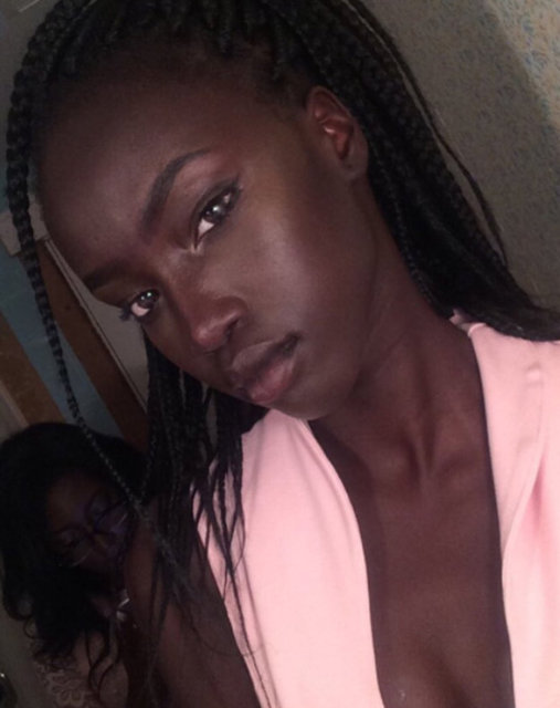 Instagramda çok paylaşımı olmamasına rağmen 50 bini aşkın takipçisi bulunan Yai, daha şimdiden 3 modellik ajasından teklif aldığını söyledi. -   -  