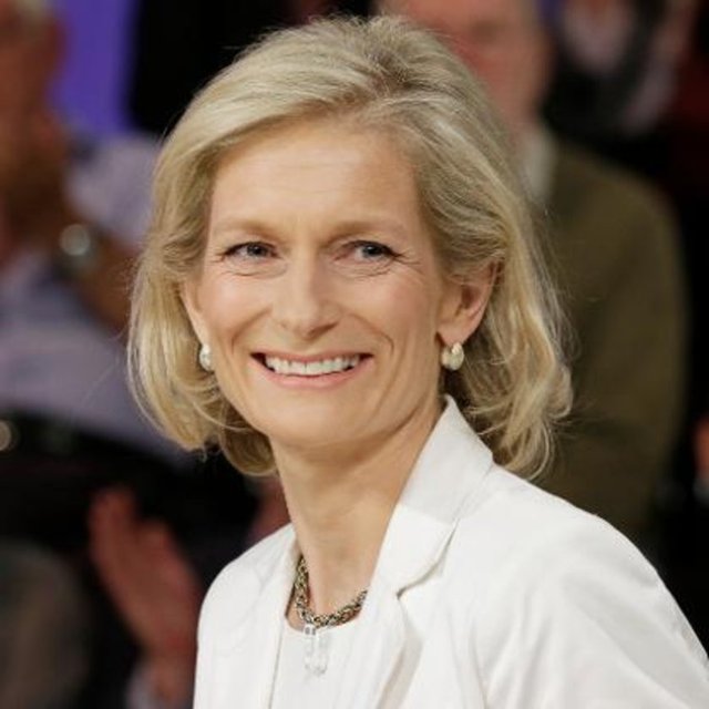 72. Zanny Minton Beddoes - Yaş: 50 - Ülke: Birleşik Krallık - Kategori: Medya ve Eğlence