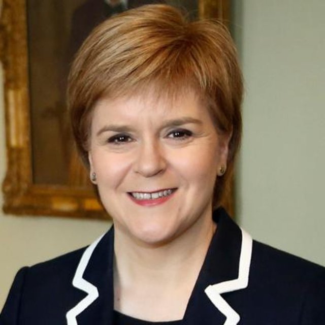 42. Nicola Sturgeon - Yaş: 47 - Ülke: Birleşik Krallık - Kategori: Politika