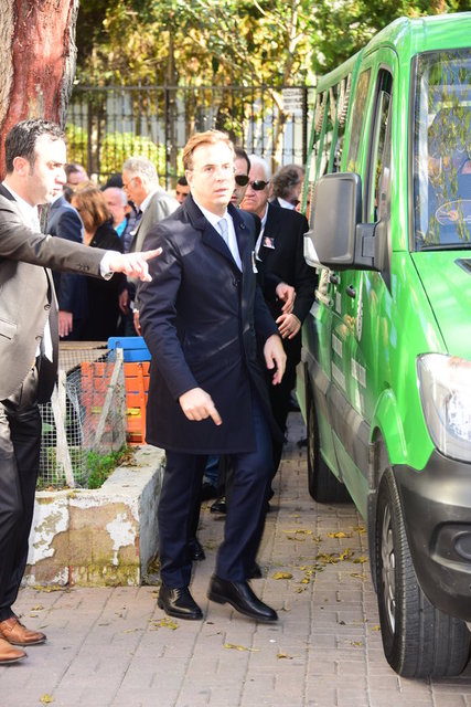 MURAT ÖZYEĞİN