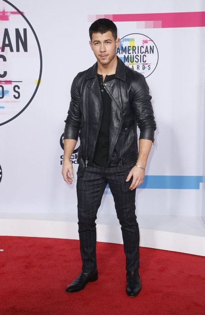 NICK JONAS