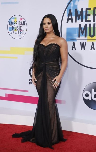 DEMI LOVATO