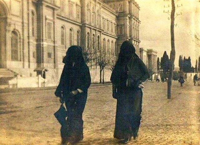 Osmanlı dönemi 1900'ler...İTÜ Maçka Kampüsü önü...