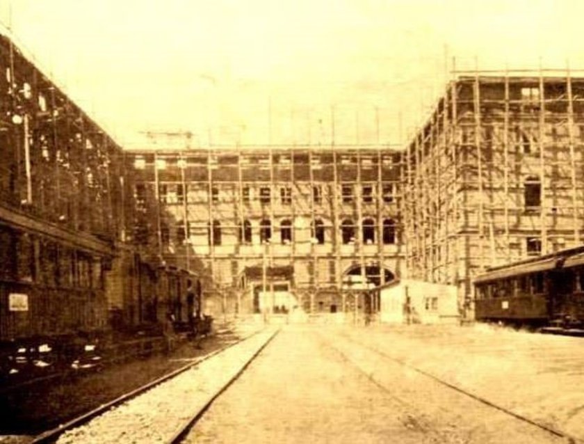 <p>Haydarpaşa garı inşa ediliyor (1906 ile 1908 arası)</p>