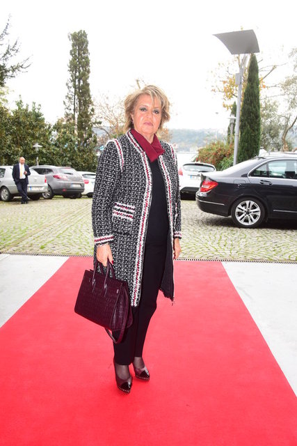 JALE ÖZTARHAN