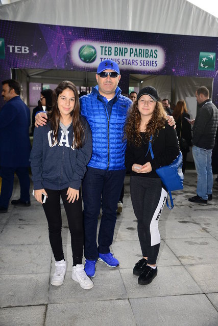 CEM, MİNA KALYONCU