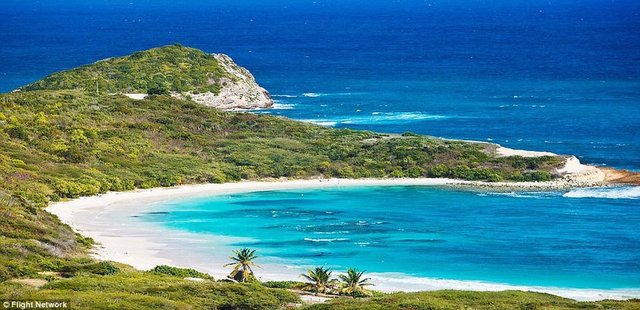 17. Half Moon Bay, Antigua and Barbuda