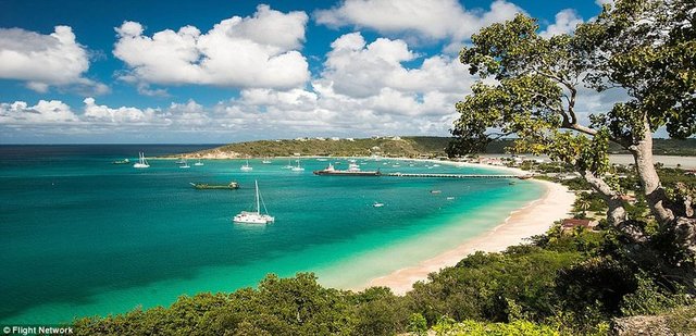 43. Shoal Bay, Anguilla, Birleşik Krallık