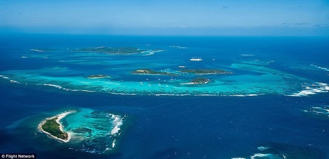 16. Saltwhistle Bay, Saint Vincent ve Grenadinler