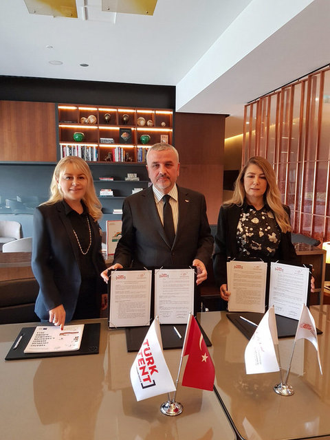 DEMET SABANCI ÇETİNDOĞAN, HABİP ASAN, DİDEM ÇAPA