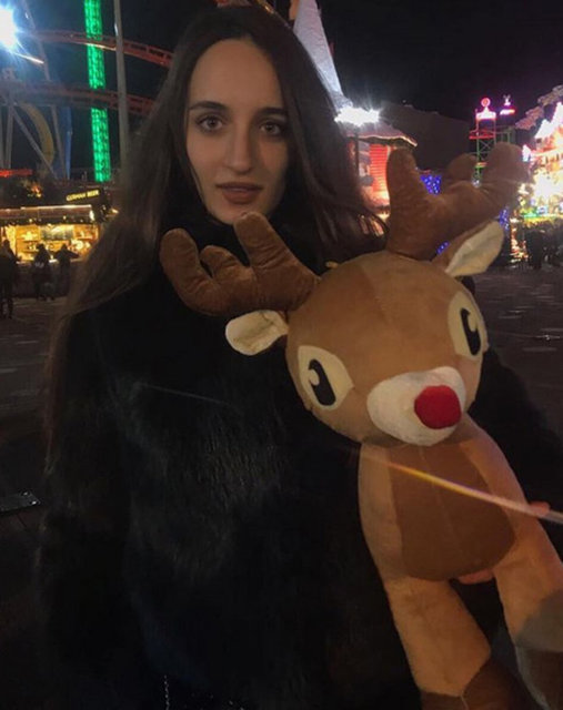 MELİSA TAPAN