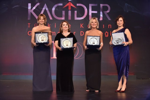SANEM OKTAR, GÜLDEN TÜRKTAN, DİLEK BİL, MELTEM KURTSAN