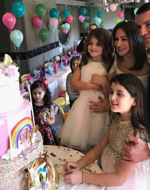 FATOŞ - EMİR, AZRA, AYŞENAZ SARIGÜL