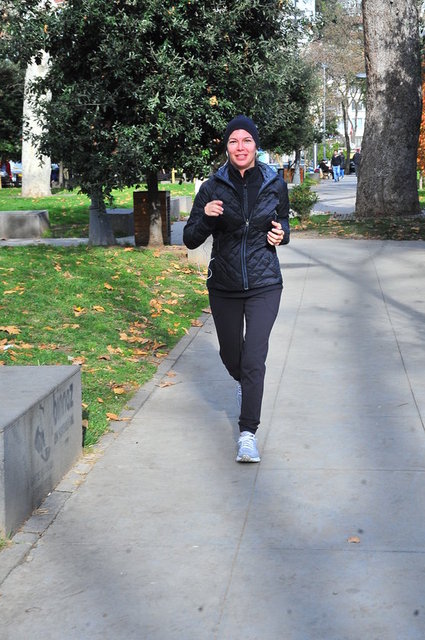 ZEYNEP ÜSTÜNEL