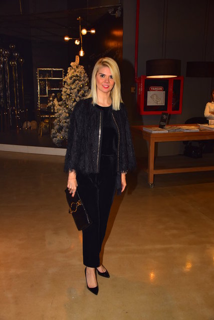 HANDE SEZER PEKCAN