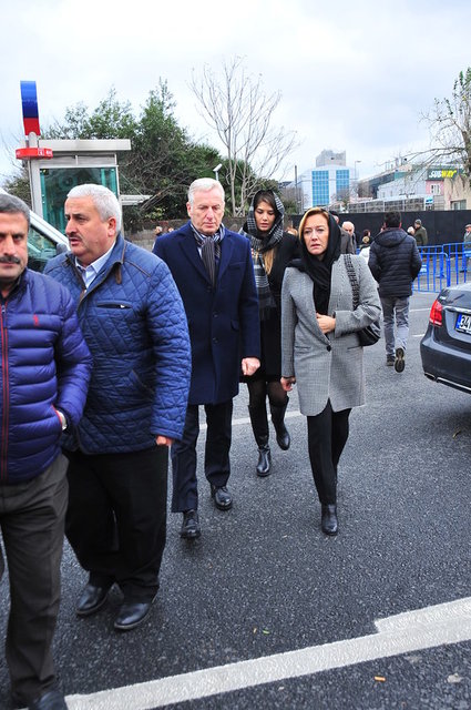 ALİ DÜRÜST, REVNA DEMİRÖREN