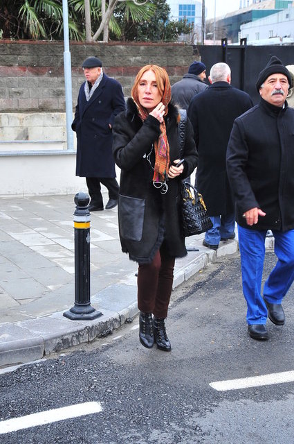 DİLEK HANİF 