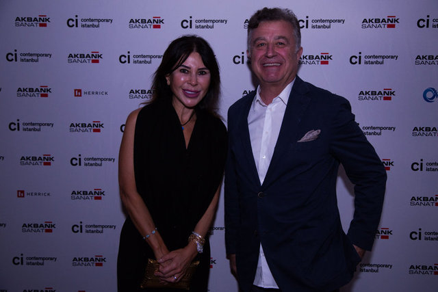 SUZAN SABANCI DİNÇER, ALİ GÜRELİ