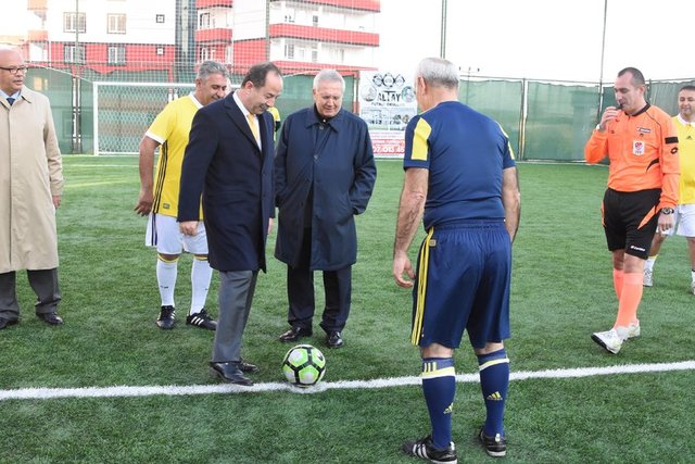 AZİZ YILDIRIM